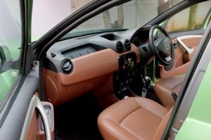 2017 Renault Duster by Kit Up Automotive