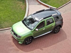 2017 Renault Duster by Kit Up Automotive