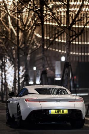 2017 Aston Martin DB11 V8