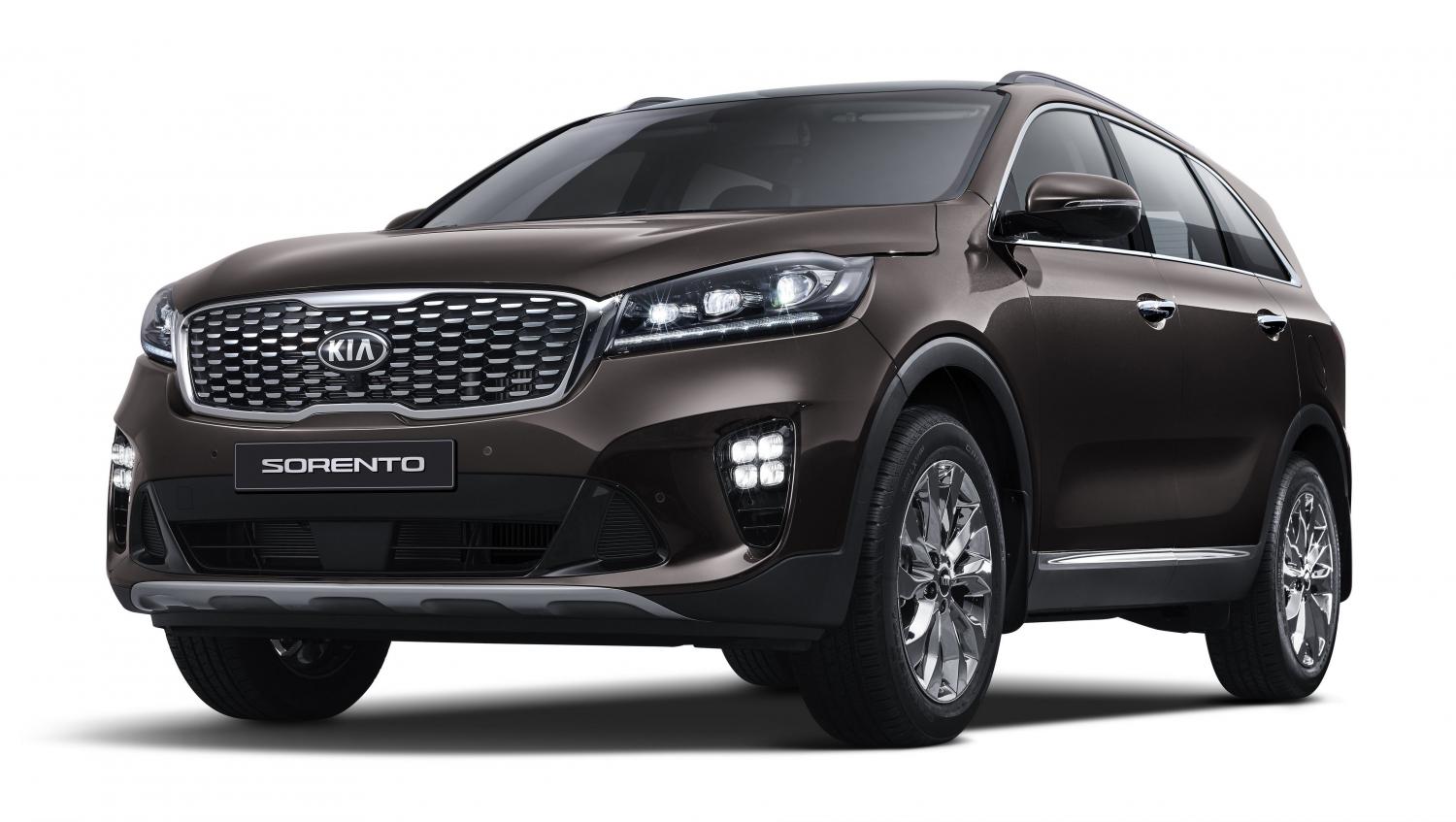 Кроссовер KIA Sorento подвергли обновлению