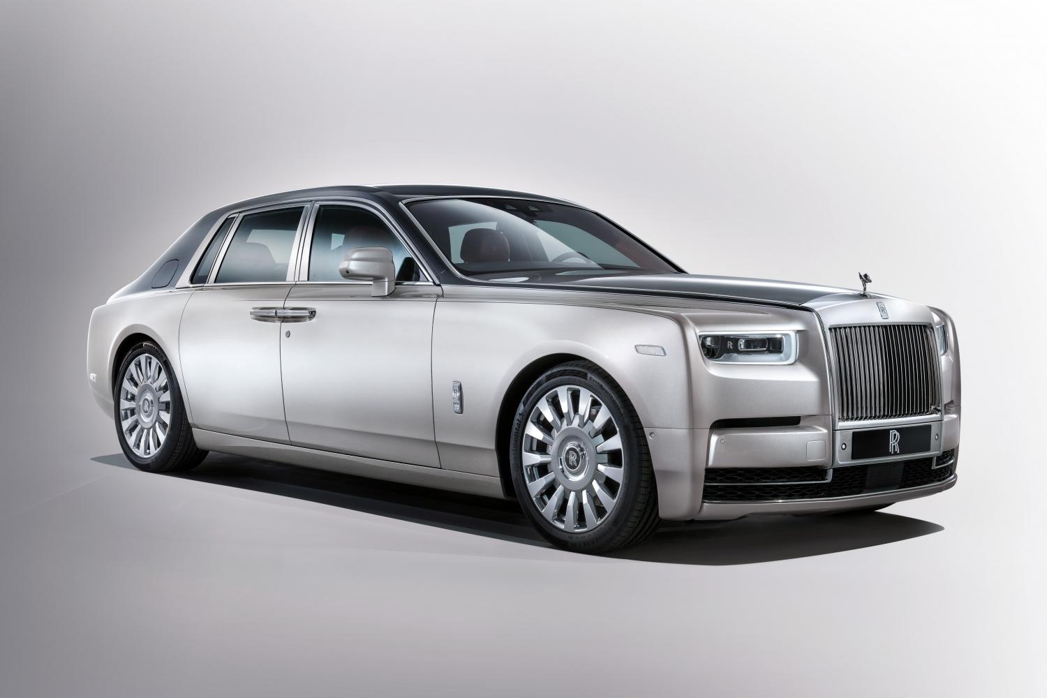 Король роскоши: представлен седан Rolls-Royce Phantom нового поколения