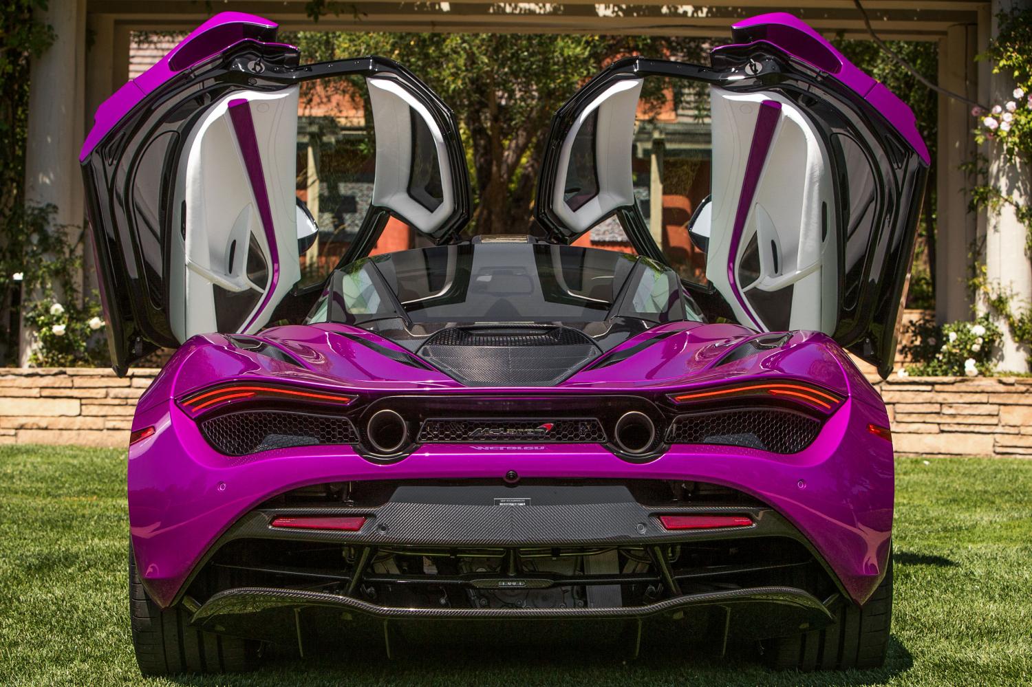 MCLAREN 720s розовая