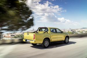 2017 Mercedes-Benz X-Class Progressive