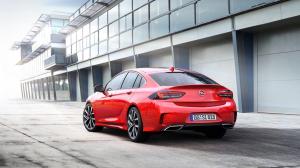 2017 Opel Insignia GSi