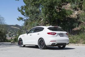 2017 Maserati Levante on Forgiato Wheels (Maglia)