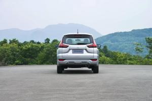 2017 Mitsubishi Xpander