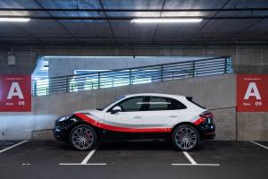 2017 Porsche Macan Turbo Performance Package