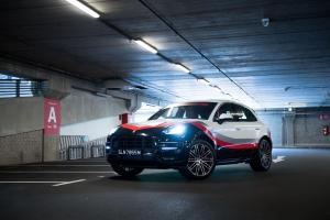 2017 Porsche Macan Turbo Performance Package