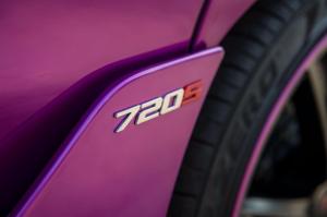 2017 McLaren MSO 720S Coupe Fux Fuchsia
