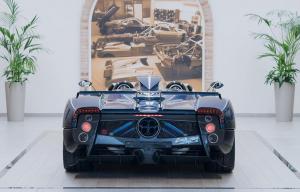 2017 Pagani Zonda HP Barchetta