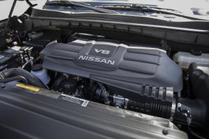 2017 Nissan Titan SL Midnight Edition Crew Cab