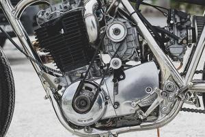 2017 Yamaha SR400 Praying Mantis by Beautiful Machines
