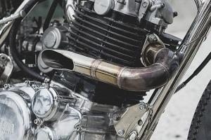 2017 Yamaha SR400 Praying Mantis by Beautiful Machines