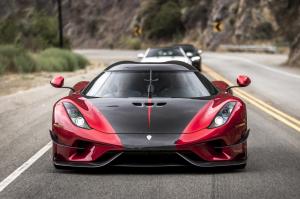 Супергибрид Koenigsegg Regera получил две пары «крыльев»