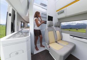 2017 Volkswagen California XXL Concept