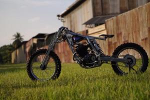 Bunny Builds Customs: кастом Honda XR400