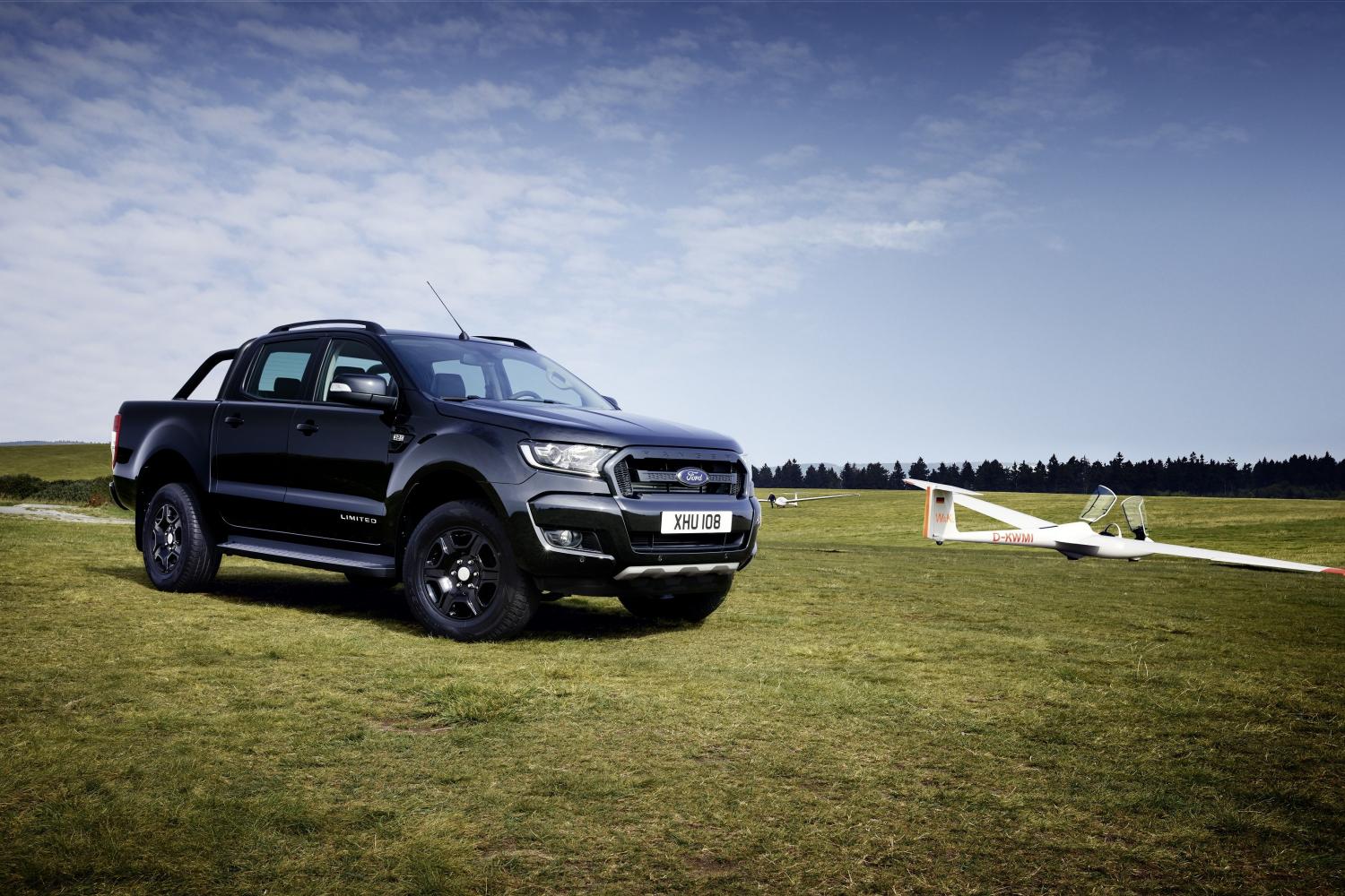 Во Франкфурте покажут «чёрную» модификацию пикапа Ford Ranger