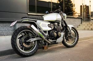 2017 Yamaha XJ600 by Sparta Garage