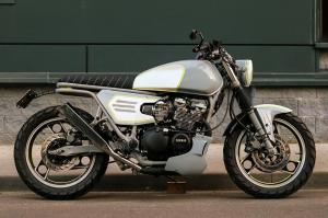 2017 Yamaha XJ600 by Sparta Garage