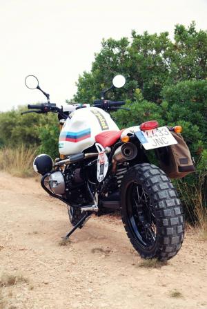 BMW R nineT Paris Dakar by XTR Pepo