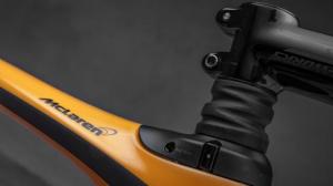 Юбилейный велосипед S-Works McLaren Roubaix