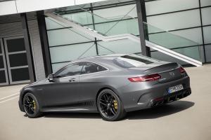2017 Mercedes-AMG S63 4Matic+ Coupe Yellow Night Edition