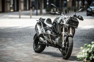 2017 BMW R1200GS by Cherry’s Company