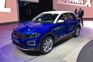 Компактный кроссовер Volkswagen T-Roc дебютировал во Франкфурте
