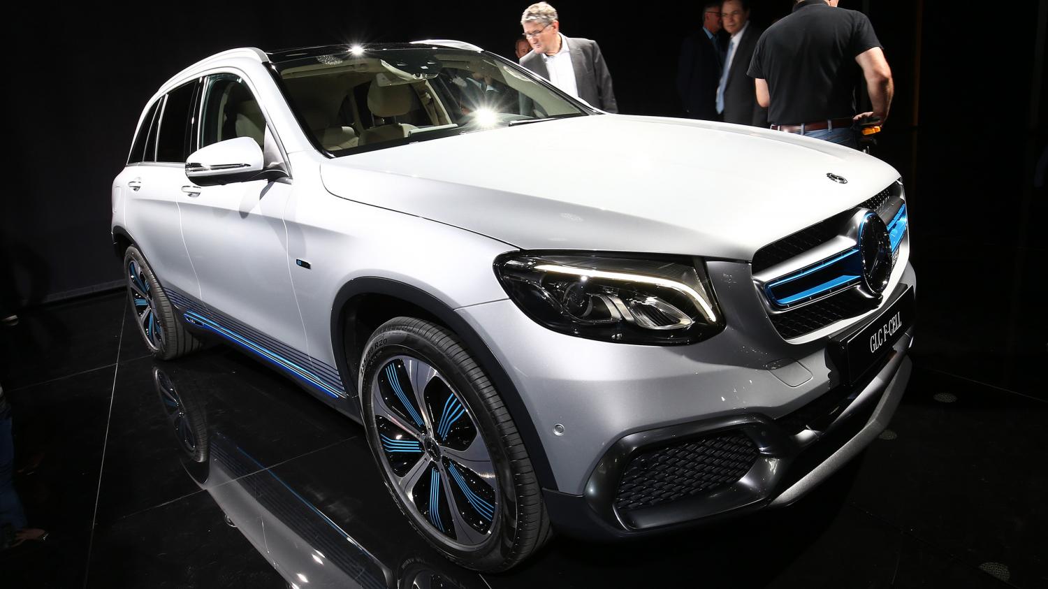 Водородный кроссовер Mercedes-Benz стал серийным