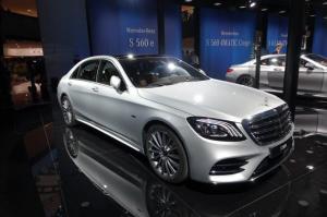Гибридный Mercedes-Benz S-Class сравнился с Toyota Prius по экономичности