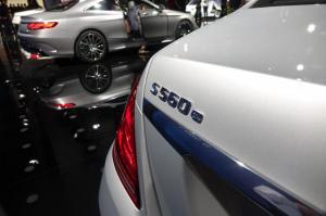 2017 Mercedes-Benz S560 e Lang AMG Line