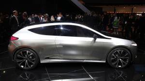2017 Mercedes-Benz Concept EQA