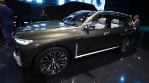 2017 BMW Concept X7 iPerformance