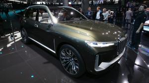 2017 BMW Concept X7 iPerformance
