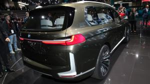 2017 BMW Concept X7 iPerformance
