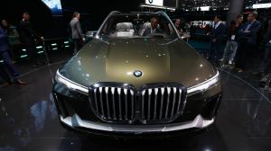 2017 BMW Concept X7 iPerformance