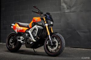 Ellaspede: кастом Yamaha FZ-09 (MT-09)