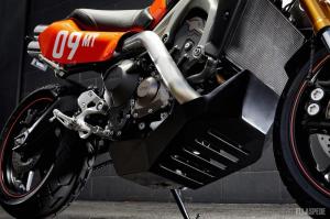 2014 Yamaha FZ-09 by Ellaspede