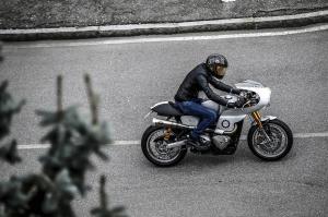 2017 Triumph Thruxton R Bullet by Alo’s Cafe