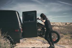 2000 Yamaha WR400F Case Study by Pista Design