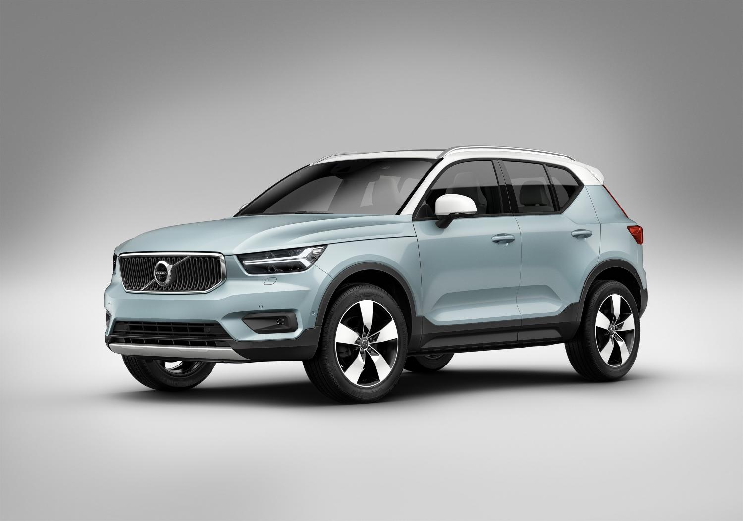 В Италии дебютировал новый кроссовер Volvo XC40