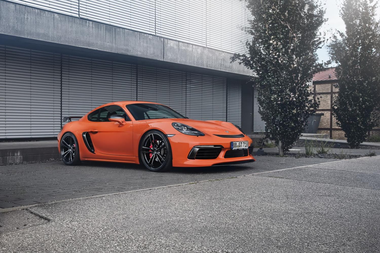 Спорткар Porsche 718 получил обновления от ателье TechArt