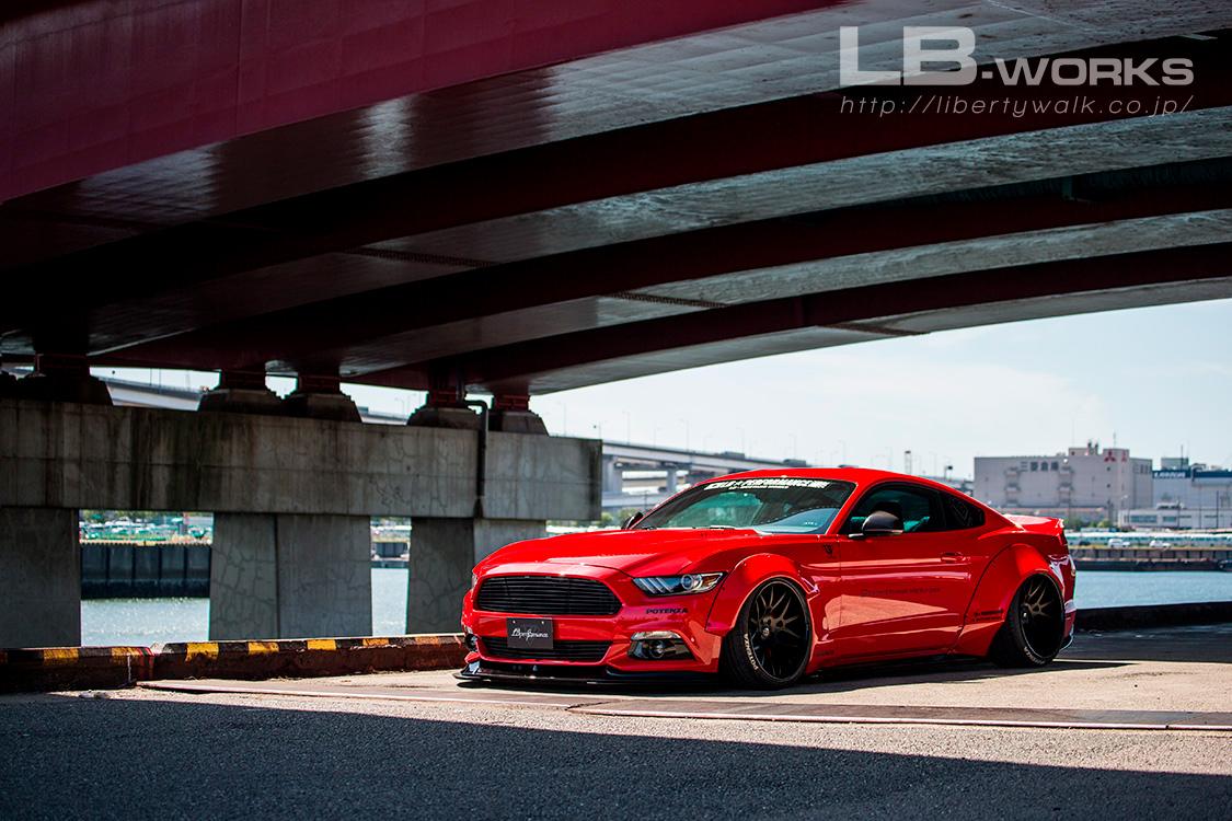 Ателье Liberty Walk представило свою модификацию нового Ford Mustang