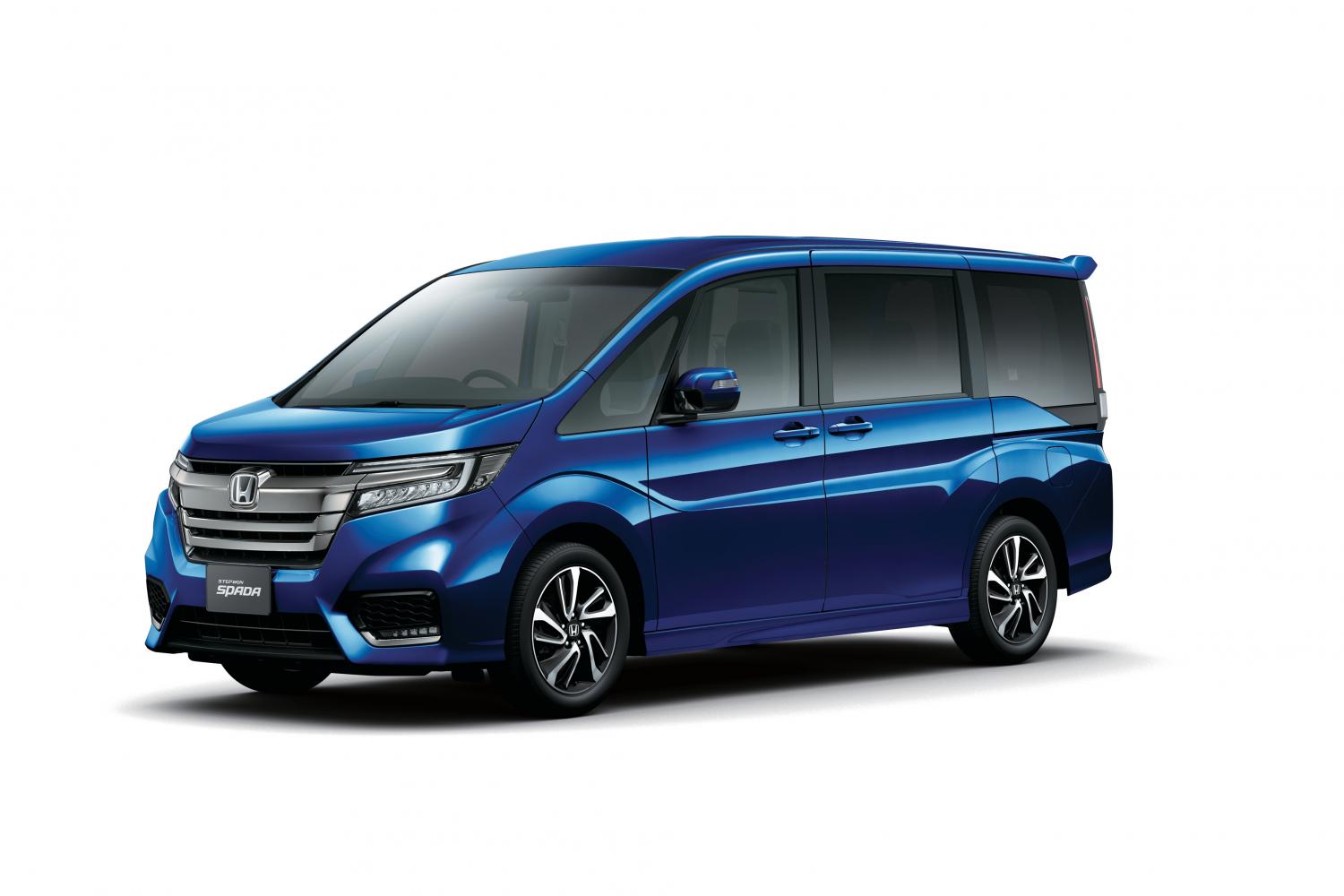 Представлен обновлённый минивэн Honda StepWGN Spada