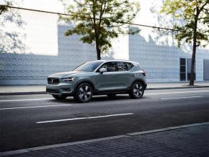 2017 Volvo XC40 T5