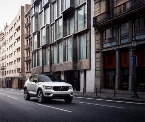 2017 Volvo XC40 T5 R-Design