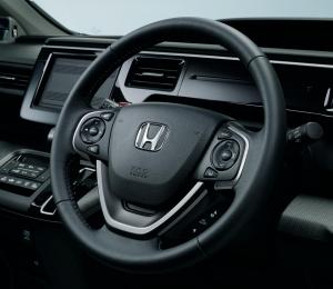 2017 Honda StepWGN Spada