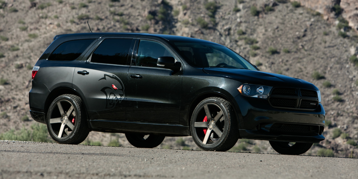 Тюнеры Plum Floored Creations поработали над внедорожником Dodge Durango
