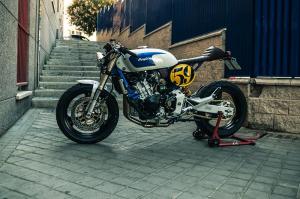 2001 Honda Hornet Sake Racer by XTR Pepo