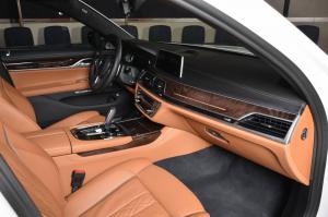 2017 BMW 740Le Hybrid M Sport Kit by Abu Dhabi Motors